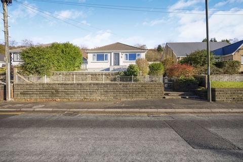 3 bedroom detached bungalow for sale, Graig Y Fedw, Caerphilly CF83