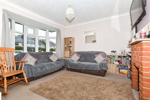 4 bedroom chalet for sale, Sutton Road, Maidstone, Kent