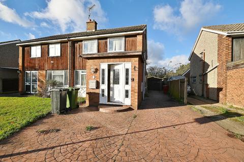 3 bedroom semi-detached house for sale, Seacourt Road, Langley, Berkshire, SL3