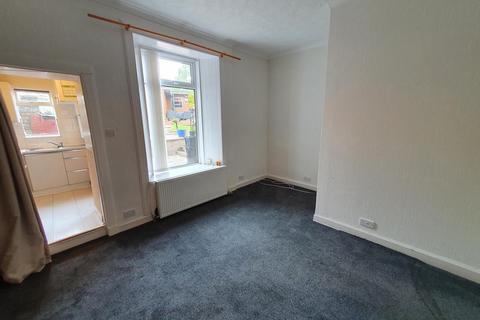 2 bedroom ground floor flat to rent, Woodstock Street, Kilmarnock KA1