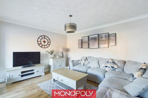 32 Ffordd Colomendy, Denbigh, LL16 5UT