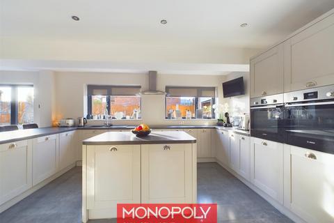 32 Ffordd Colomendy, Denbigh, LL16 5UT