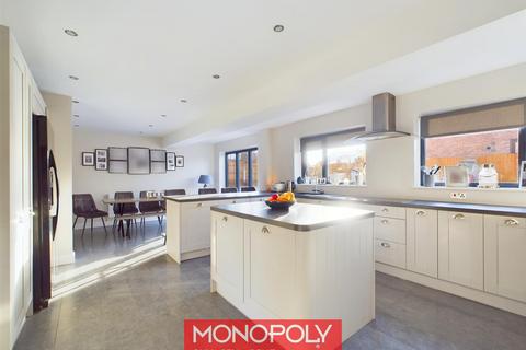 32 Ffordd Colomendy, Denbigh, LL16 5UT