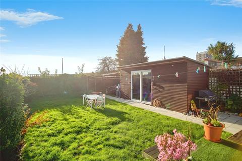 2 bedroom bungalow for sale, Peareswood Road, Erith DA8