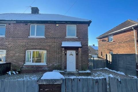 3 bedroom semi-detached house to rent, Calderstone Avenue, Bradford BD6