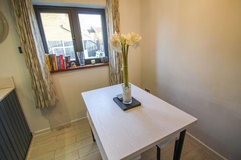 182 Longs Drive, Yate, Bristol, BS37 5XR