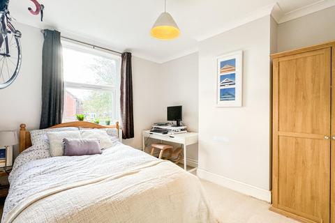 13 Caen Road, Bristol, BS3 4PU