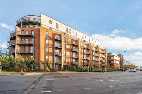 2 bedroom flat for sale, Slough,  Berkshire,  SL2