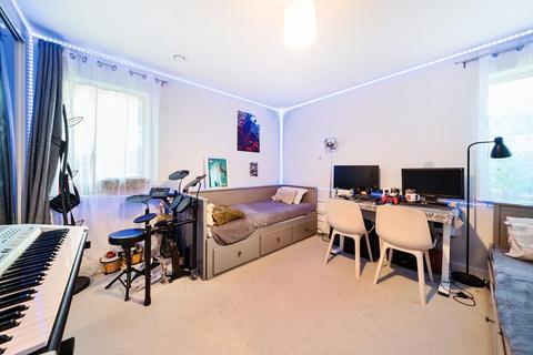 2 bedroom flat for sale, Slough,  Berkshire,  SL2