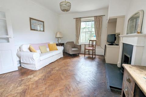 3 bedroom flat for sale, Spencer Road, Ryde, PO33 3AD