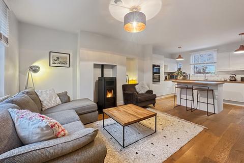 30 Lochiel Road, Inverlochy, Fort William, PH33 6NT