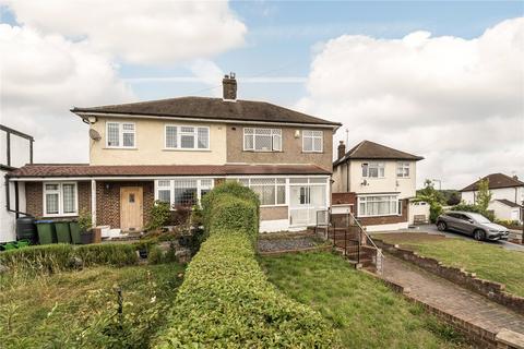 40 Arbroath Road, London, SE9 6RN