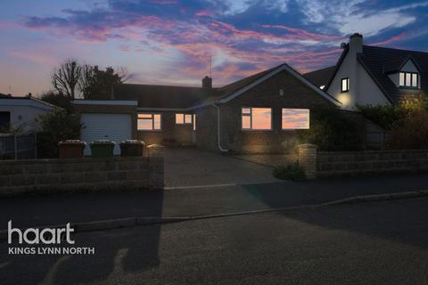 3 bedroom bungalow for sale, Hunstanton PE36