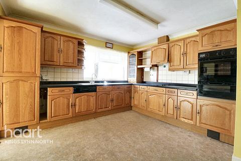 3 bedroom bungalow for sale, Hunstanton PE36