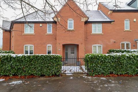 3 bedroom terraced house to rent, Highland Drive, Loughborough, LE11