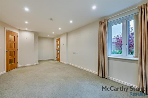 2 bedroom apartment for sale, Cabot Court, Bath Road, Longwell Green, Bristol