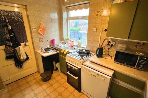 2 bedroom semi-detached house for sale, Ambleside Avenue, Ashton under Lyne