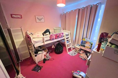 47 Ambleside Avenue, Ashton-under-lyne, OL7 9HA