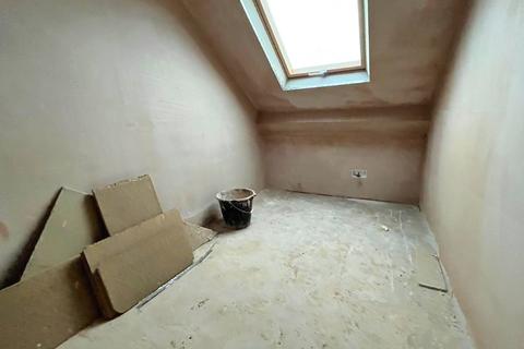 47 Ambleside Avenue, Ashton-under-lyne, OL7 9HA