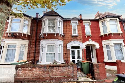 3 bedroom terraced house for sale, Shoebury Road, London