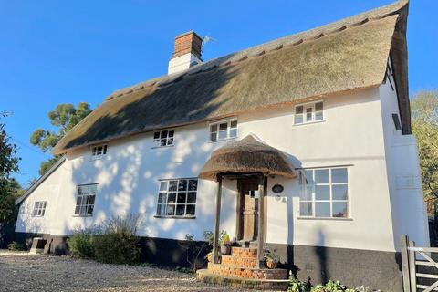 5 bedroom detached house for sale, High Road, Needham