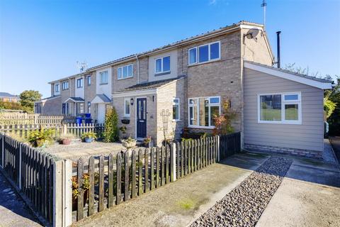 4 bedroom end of terrace house for sale, Moyse Avenue, Southwold IP18