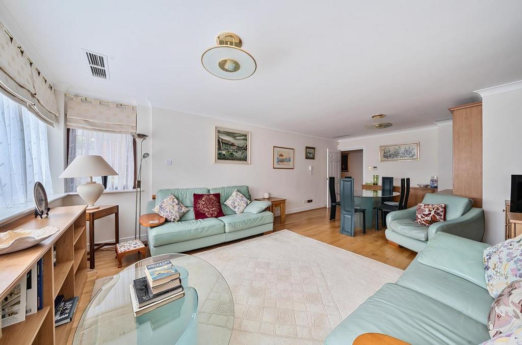 Davidson Frost-Wellins, DFW, London Road, Stanmore