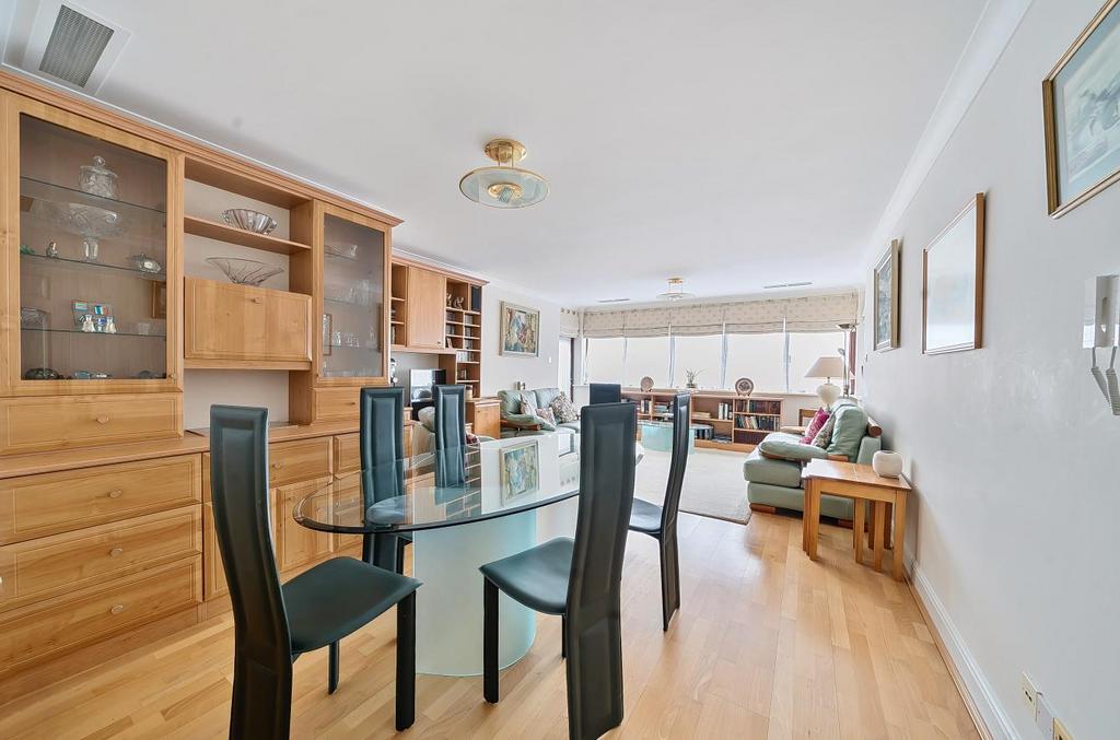 Davidson Frost-Wellins, DFW, London Road, Stanmore