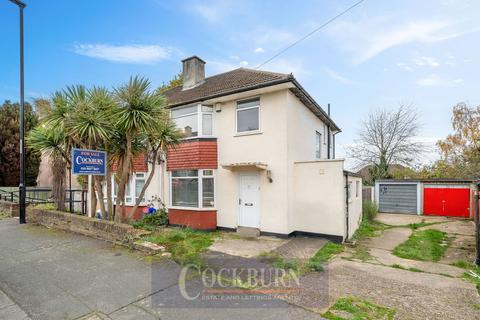 3 bedroom semi-detached house for sale, Badgers Croft, Mottingham, SE9