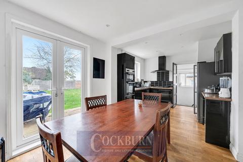 3 bedroom semi-detached house for sale, Badgers Croft, Mottingham, SE9