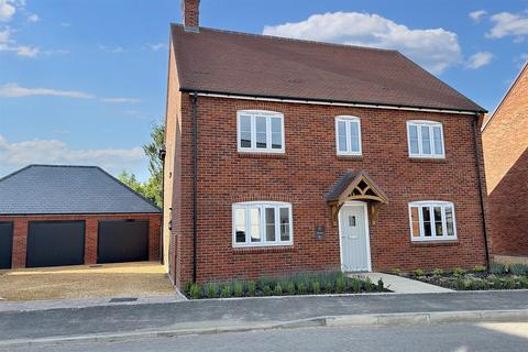 4 bedroom detached house for sale, Wimborne