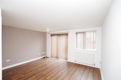 2 bedroom terraced house to rent, Kingshill Road, Swindon SN1