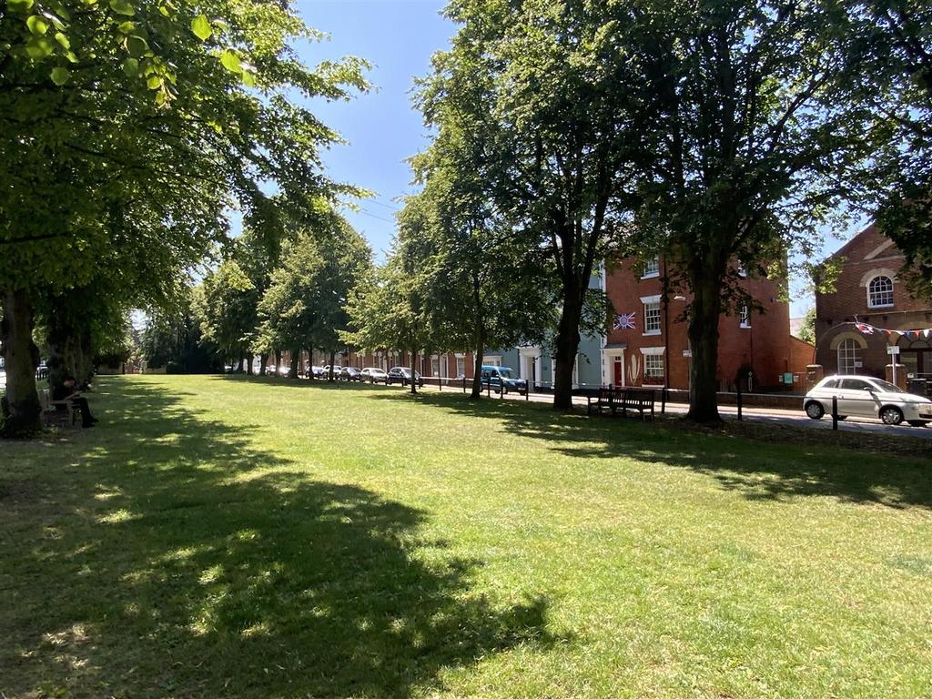 View over Horsefair Green