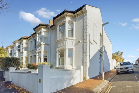 3 bedroom end of terrace house for sale, Southdown Avenue, Brighton, BN1 6EH