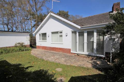 3 bedroom bungalow for sale, Fairview Drive, Broadstone, Dorset, BH18