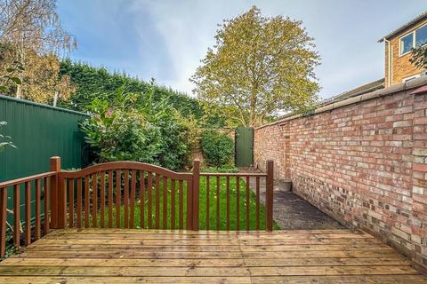 9 Grain Close, Great Shelford, Cambridge, CB22 5AR
