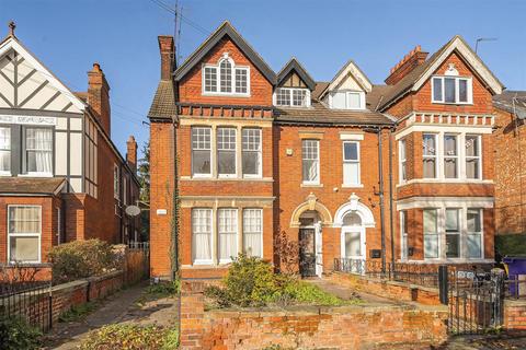 2 bedroom flat for sale, St. Georges Road, Bedford