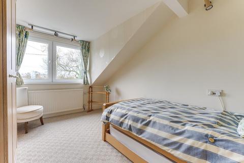 18 Burns Green, Benington, Stevenage, SG2 7DA