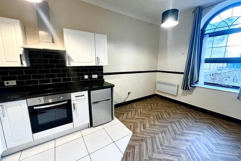 1 bedroom flat for sale, Bank Street, Coleford GL16