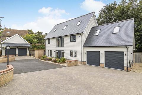 5 bedroom detached house to rent, High Street, Burwell CB25