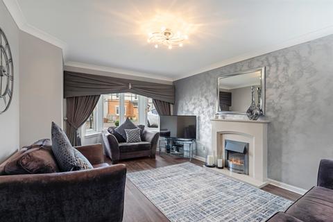 4 bedroom detached house for sale, Midton Crescent, Moodiesburn, Glasgow, North Lanarkshire, G69 0LX