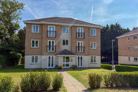 Tarn Howes Close, Thatcham, RG19