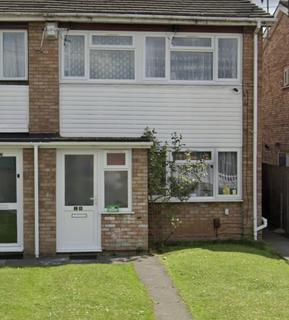 3 bedroom semi-detached house to rent, Silverdale Drive, Wolverhampton