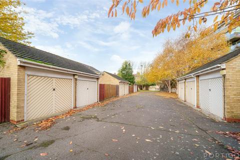 4 bedroom terraced house for sale, Bedford Road, London