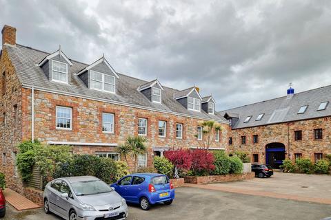 2 bedroom apartment for sale, Maitland Court, St Helier