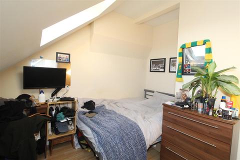 7 bedroom house to rent, Norman Street, Cardiff CF24