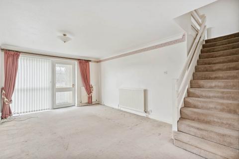 3 bedroom terraced house for sale, Homefield Road, Bushey