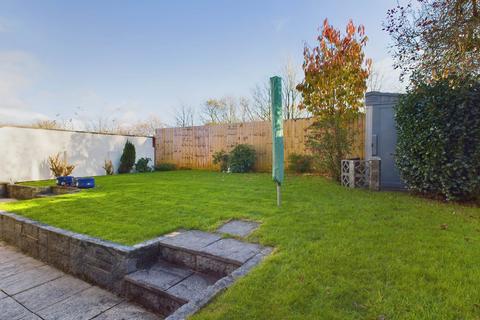 25 Fowey Crescent, Callington, PL17 7PJ