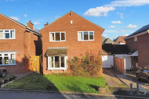 4 bedroom detached house for sale, Wain Close, Alcester