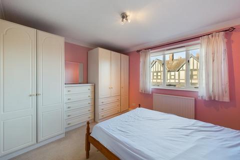 30 Dockwray Close, North Shields, NE30 1JW